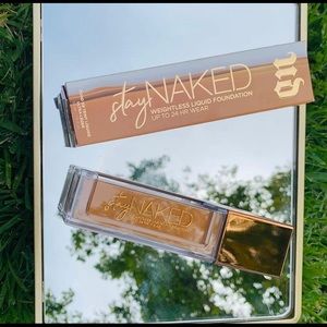 Uban Decay - Stay Naked Weightless Liquid